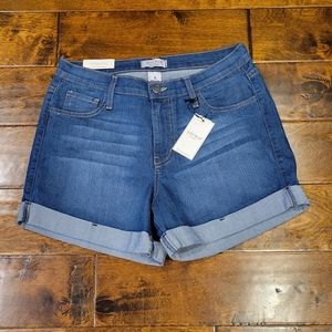 SOLD - NWT Judy Blue Jean Shorts Size L